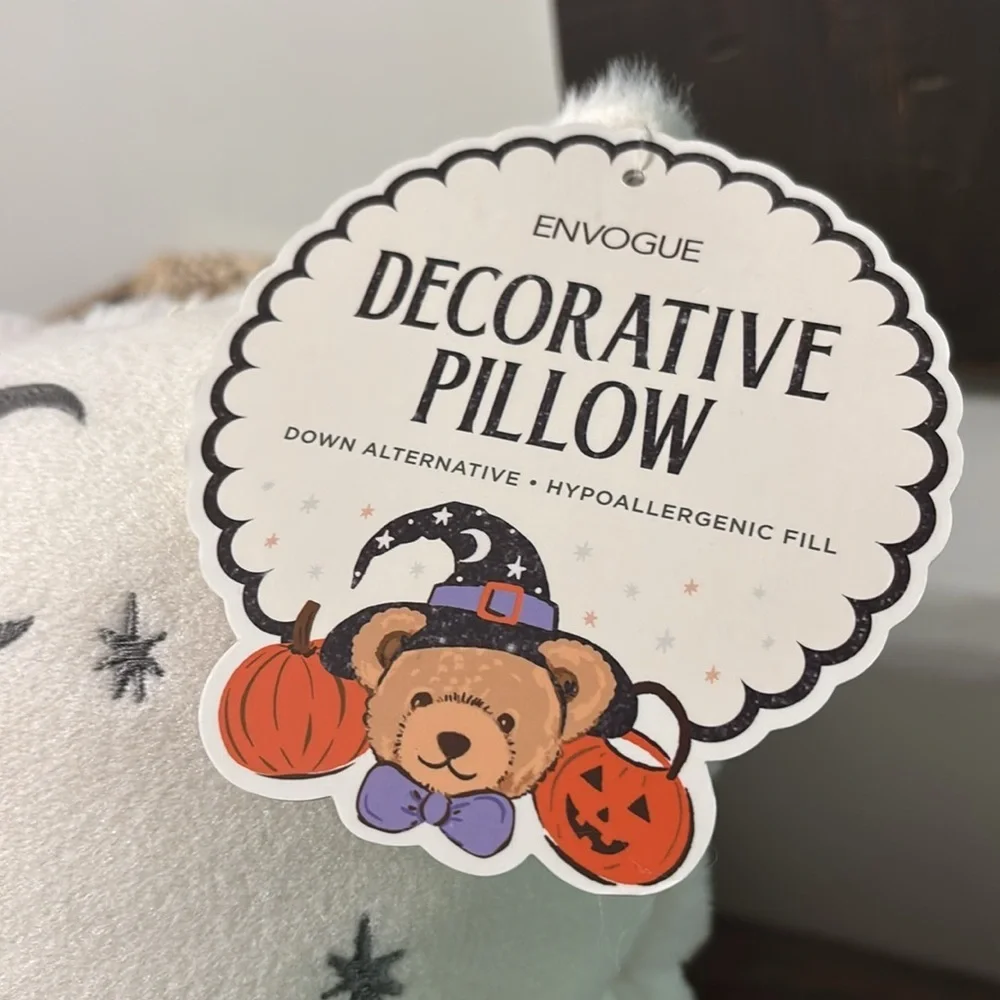 ENVOGUE CREEPY BEAR CRITTERS FAUX FUR HALLOWEEN THROW PILLOW NWT EMBROIDERY